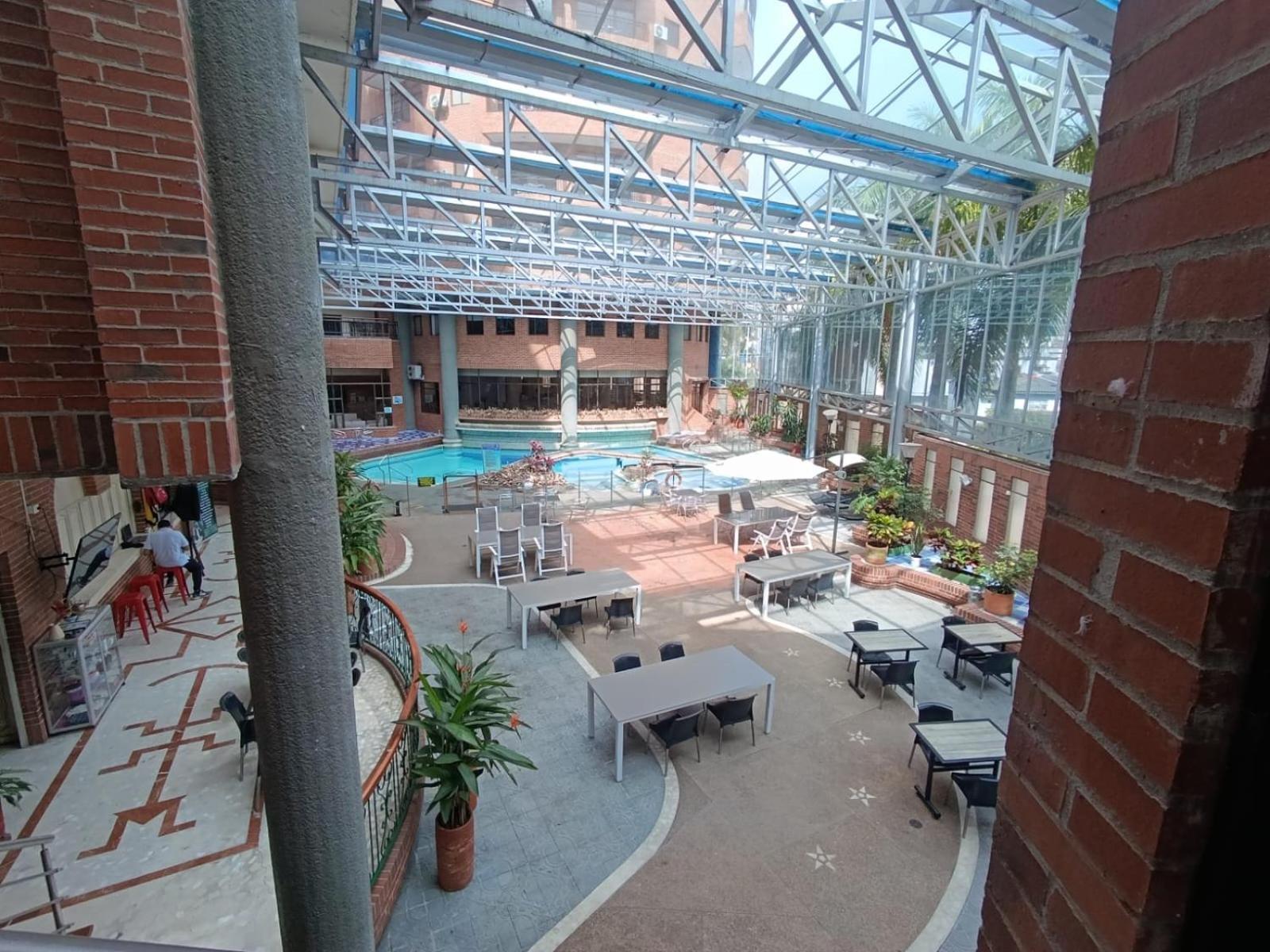 Casa Morales Hotel Internacional Y Centro De Convenciones Ibagué Exterior foto The interior of the hotel