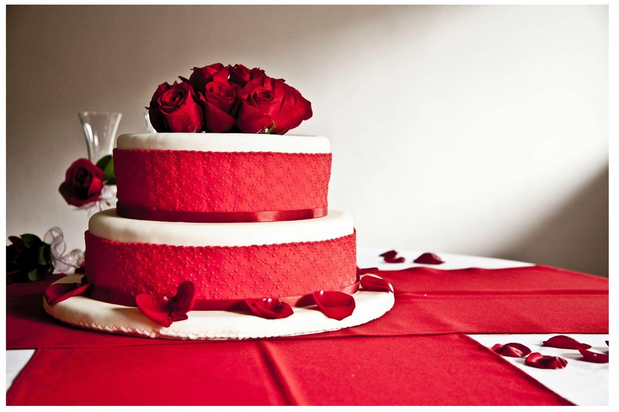 Casa Morales Hotel Internacional Y Centro De Convenciones Ibagué Exterior foto A wedding cake